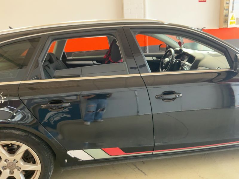 Audi A4 2.0 TDI 2012 – снимка на щета