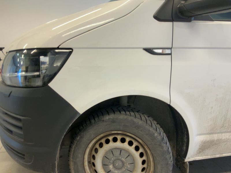 Volkswagen T6 Transporter 2.0 TDI Kasten 2019 – снимка 2