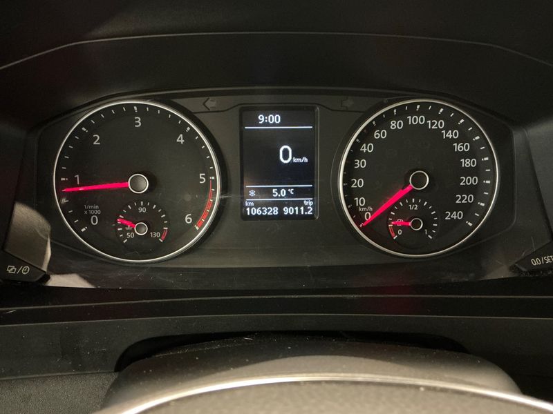 Volkswagen T6 Transporter 2.0 TDI Kasten 2019 – снимка 19
