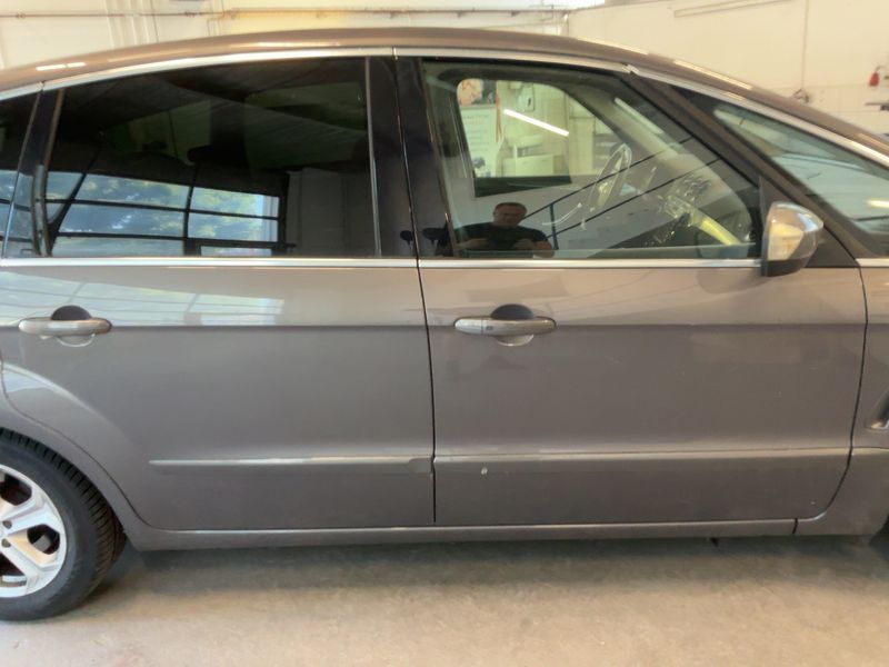 Ford S-Max 2.2 TDCi Titanium 2014 – снимка 10