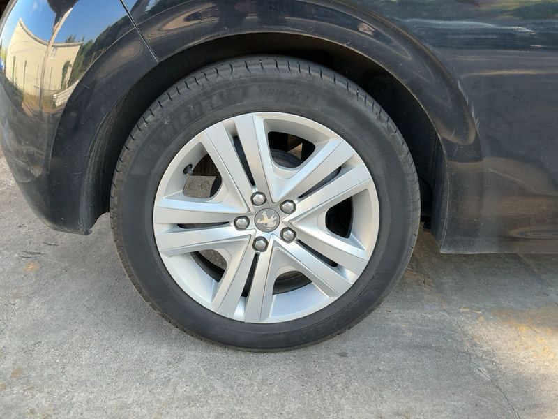 Peugeot 208 1.2 e-VTi Style 2018 – снимка 9