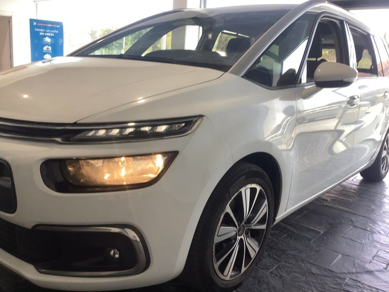 Citroen C4 Grand Picasso 1.6 Blue-HDi Feel 2018 – снимка 2