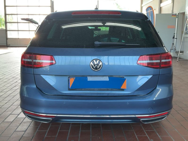 Volkswagen Passat 2.0 TDI Highline BlueMotion Tech 2016 – снимка 7