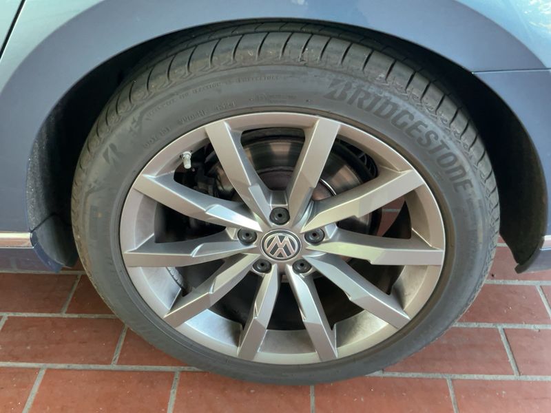Volkswagen Passat 2.0 TDI Highline BlueMotion Tech 2016 – снимка 5