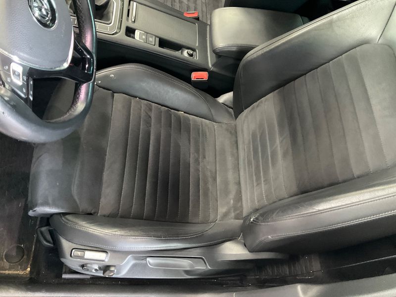 Volkswagen Passat 2.0 TDI Highline BlueMotion Tech 2016 – снимка 32