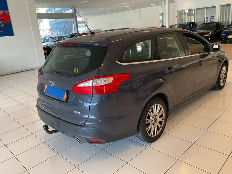 Ford Focus 1.6 EcoBoost Titanium 2012 – снимка 2