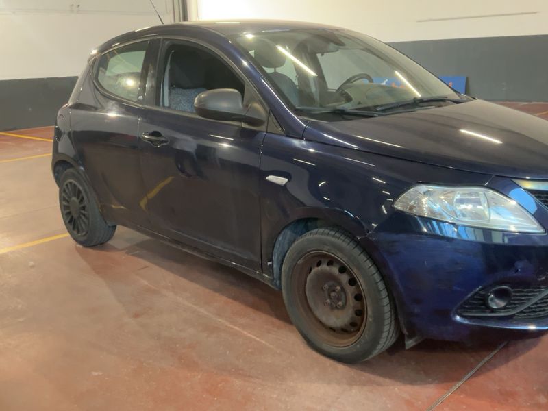 Lancia Ypsilon 1.2 LPG Elefantino Blu 2018 – снимка 12