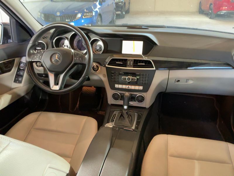 Mercedes-Benz C-Klasse C 250 CDI T 4Matic BlueEfficiency Avantgarde 2013 – снимка 18