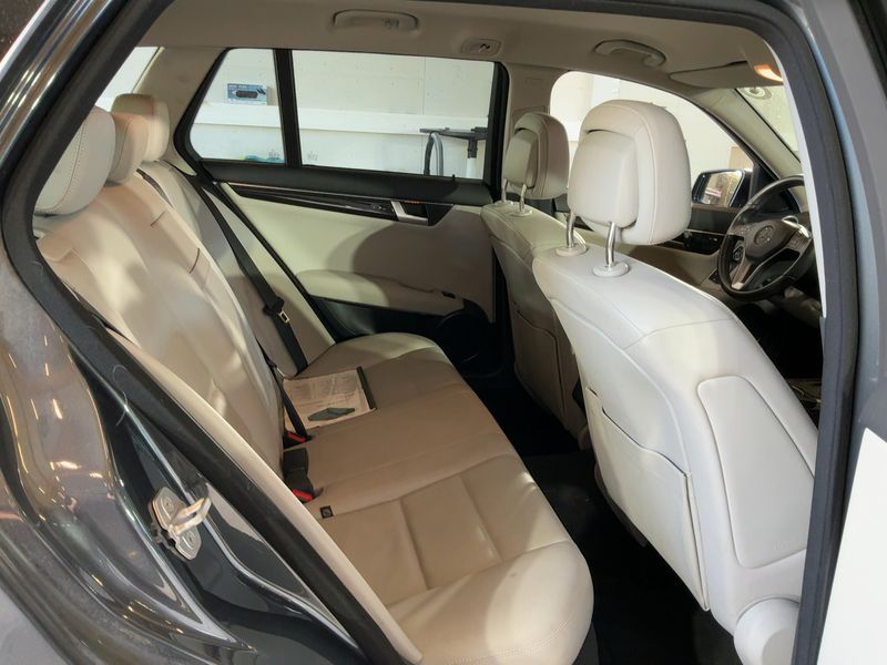 Mercedes-Benz C-Klasse C 250 CDI T 4Matic BlueEfficiency Avantgarde 2013 – снимка 20