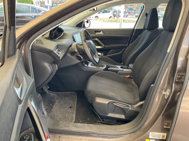 Peugeot 308 1.2 e-THP Active 2014 – снимка 3