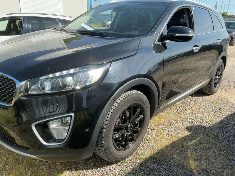 Kia Sorento 2.2 CRDi Platinum Edition 4WD 2015 – снимка 2