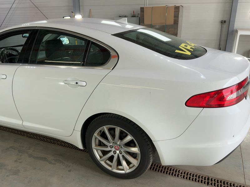 Jaguar XF 2.2 D 2014 – снимка 6