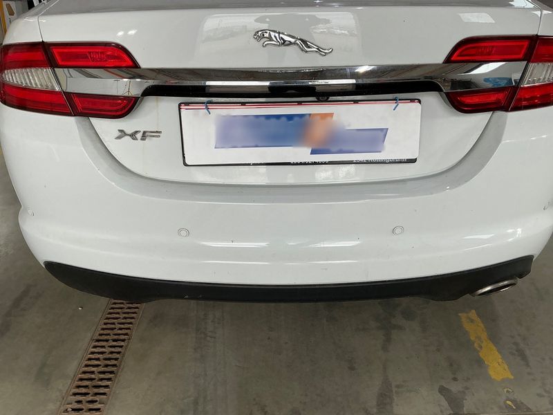 Jaguar XF 2.2 D 2014 – снимка 33
