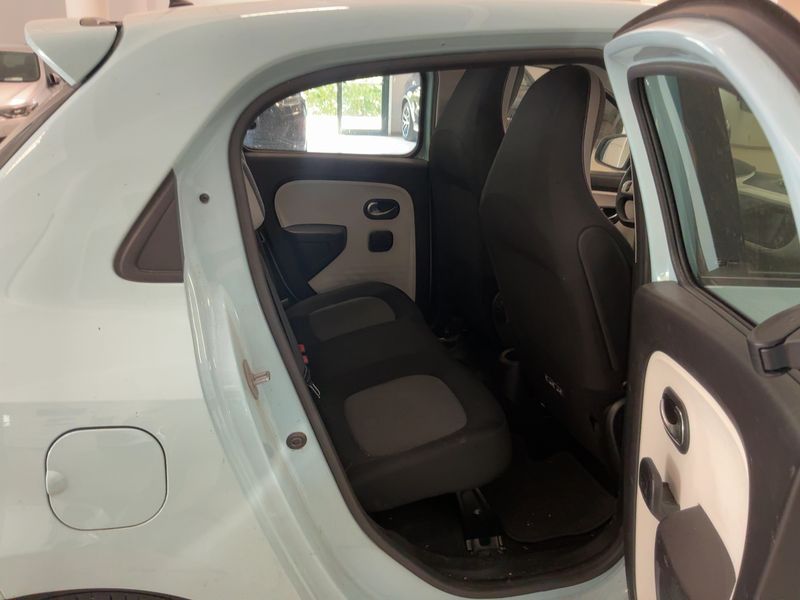 Renault Twingo electric drive 60 kW Zen Electric 2021 – снимка 19