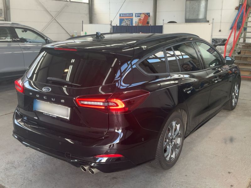 Ford Focus 1.0 EcoBoost Mild-Hybrid ST-Line X 2024 – снимка 8
