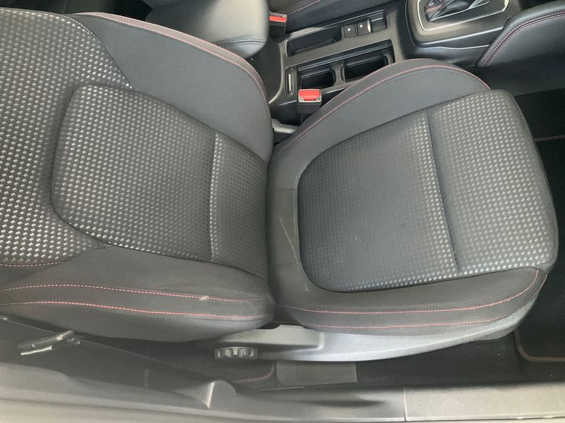 Ford Focus 1.0 EcoBoost Mild-Hybrid ST-Line X 2024 – снимка 24