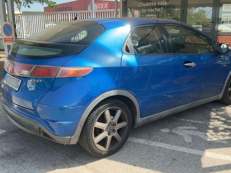 Honda Civic 1.8 VTEC Sport 2008 – снимка 8