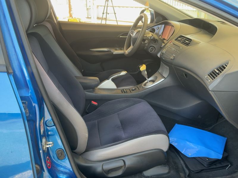 Honda Civic 1.8 VTEC Sport 2008 – снимка 16