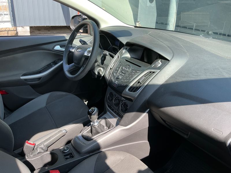 Ford Focus 1.6 TDCi Trend 2014 – снимка 3