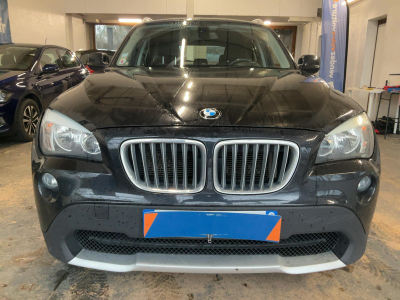 BMW X1 xDrive 18d Premiere 2011 – снимка 14