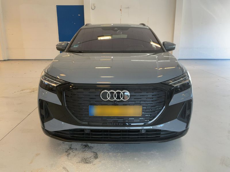 Audi Q4 50 e-tron quattro 2022 – снимка 14