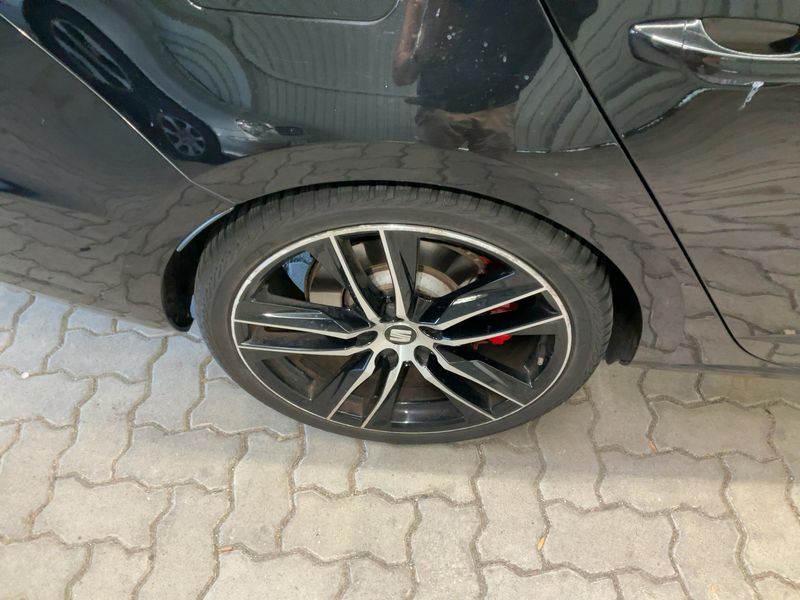 Seat Leon 2.0 TSI Cupra 300 4Drive 2017 – снимка 9