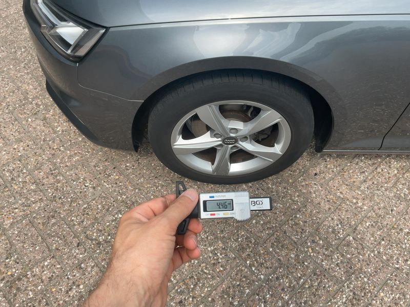 Audi A4 35 TFSI Sport 2019 – снимка 3