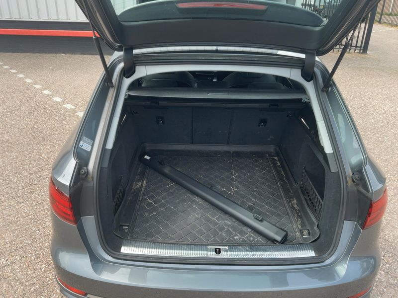 Audi A4 35 TFSI Sport 2019 – снимка 15