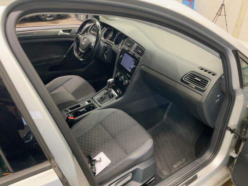Volkswagen Golf VII 2.0 TDI Join 2019 – снимка 17