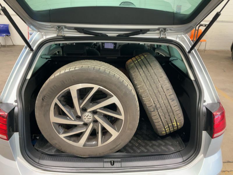 Volkswagen Golf VII 2.0 TDI Join 2019 – снимка 16