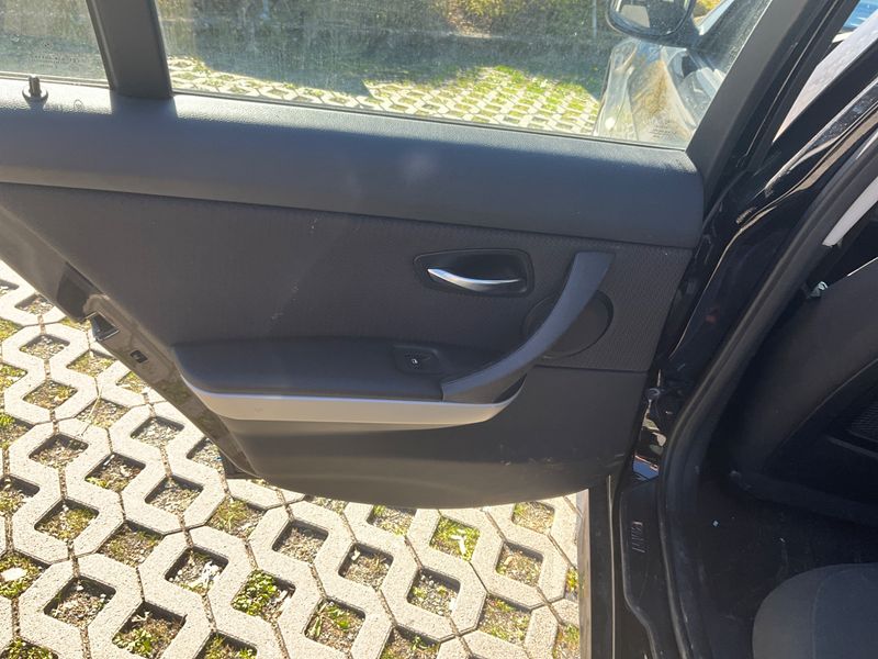 BMW 3er 316d 2012 – снимка 32