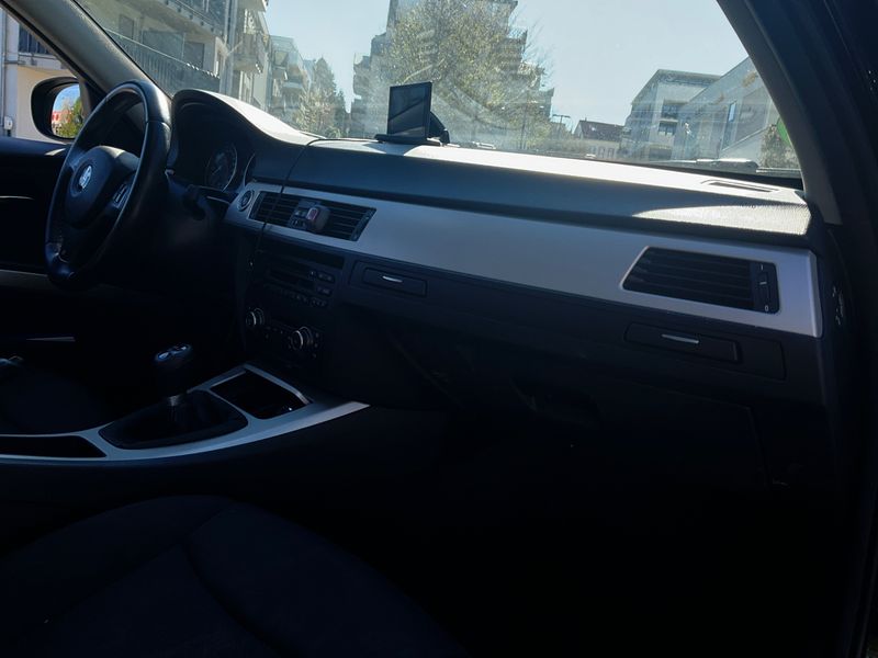 BMW 3er 316d 2012 – снимка 25