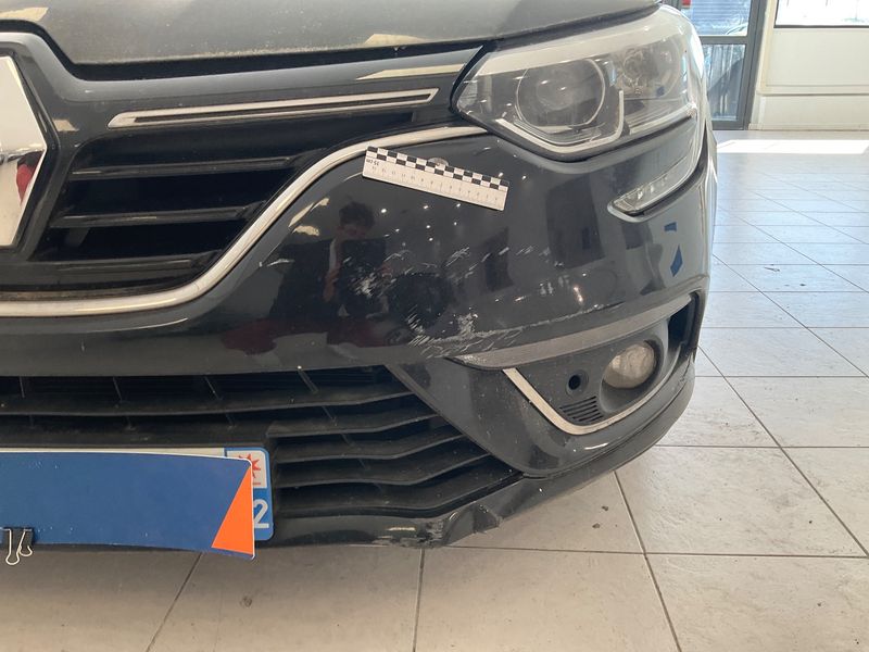 Renault Megane 1.3 TCe Life 2019 – снимка 31