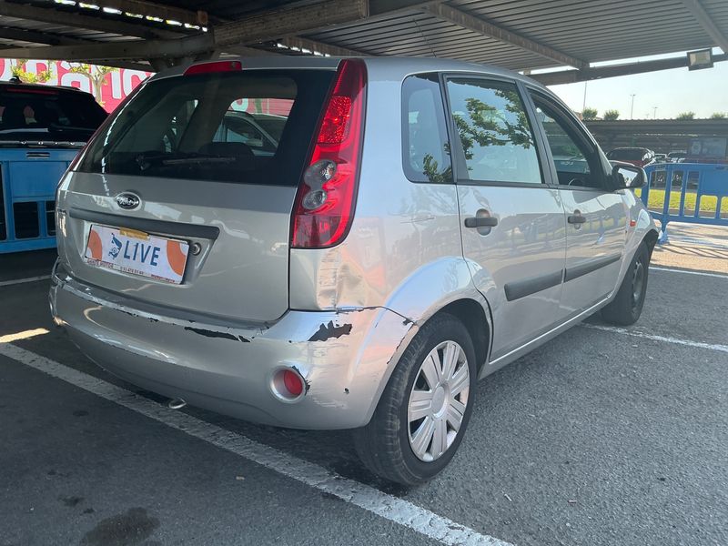 Ford Fiesta 1.4 Trend 2006 – снимка 2