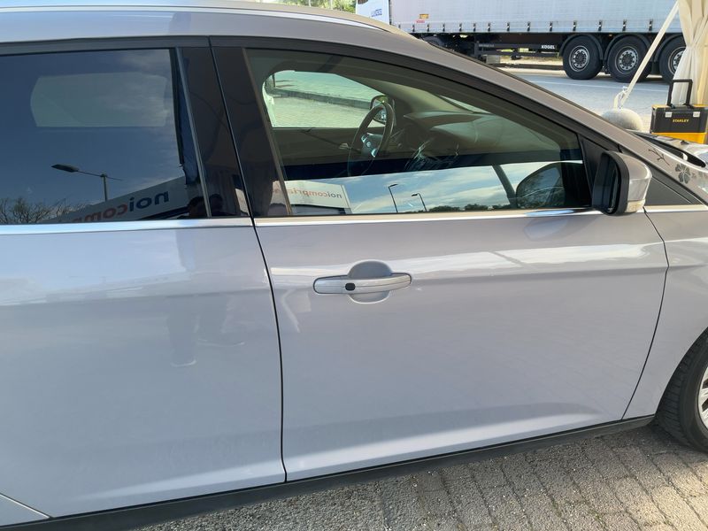 Ford Focus 1.6 EcoBoost Titanium 2011 – снимка 10