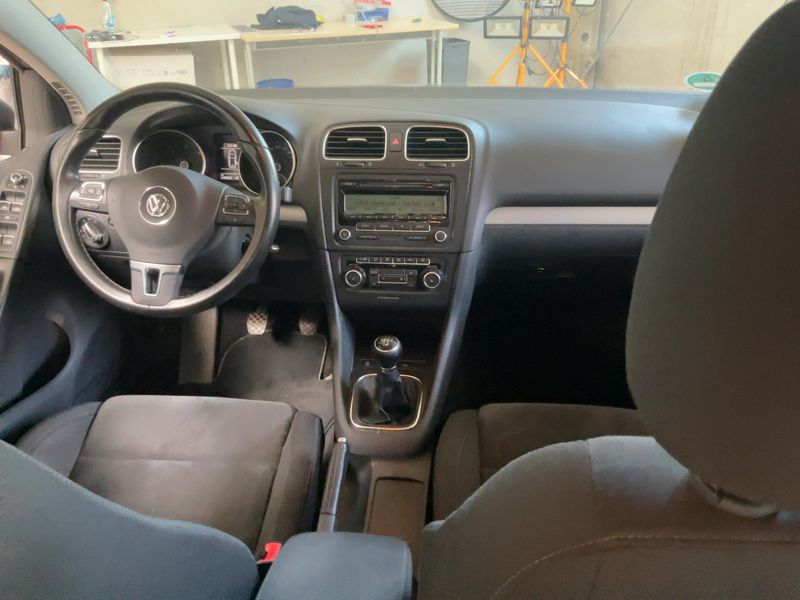 Volkswagen Golf VI 1.6 TDI Highline 2011 – снимка 18