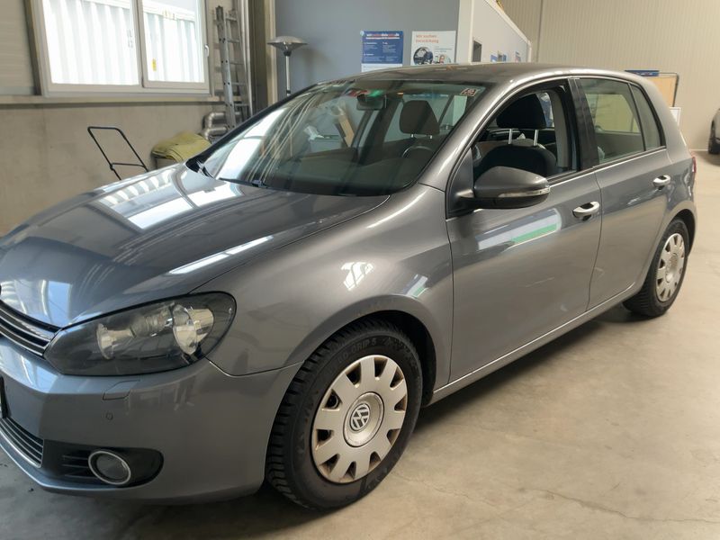 Volkswagen Golf VI 1.6 TDI Highline 2011 – снимка 2