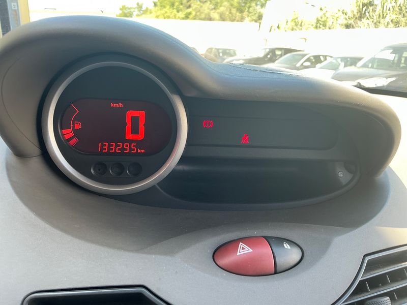 Renault Twingo 1.2 Helios 2009 – снимка 4