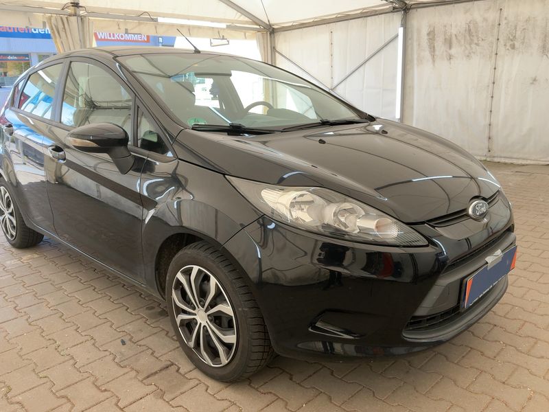 Ford Fiesta 1.25 Trend 2011 – снимка 12