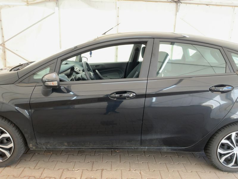 Ford Fiesta 1.25 Trend 2011 – снимка 4