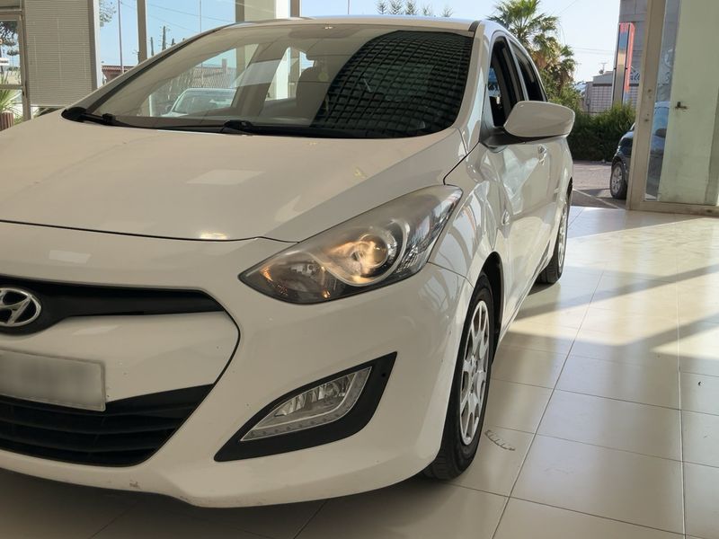 Hyundai i30 1.4 Klass 2014 – снимка 2