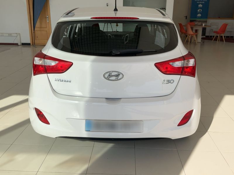 Hyundai i30 1.4 Klass 2014 – снимка 7