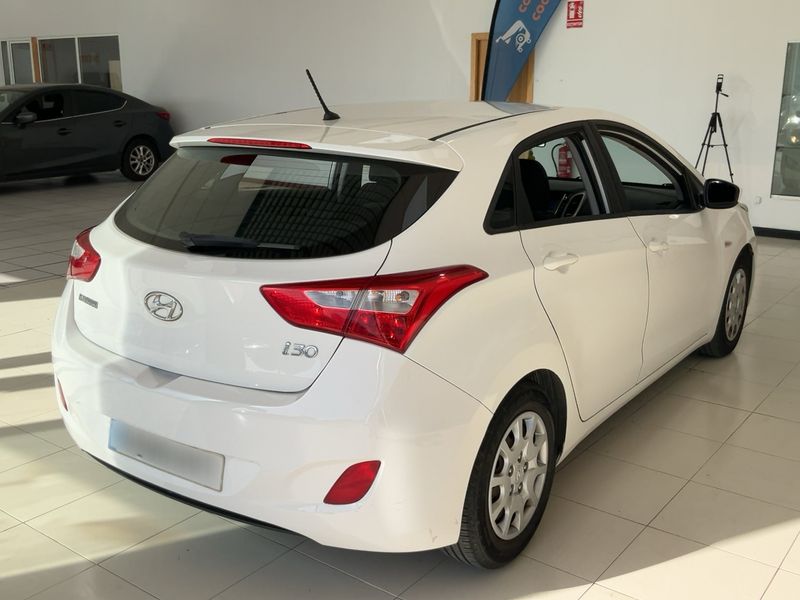 Hyundai i30 1.4 Klass 2014 – снимка 8