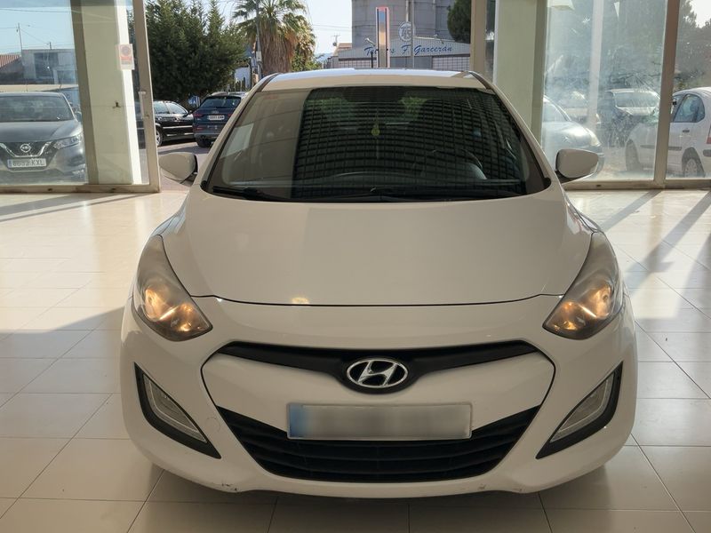 Hyundai i30 1.4 Klass 2014 – снимка 14