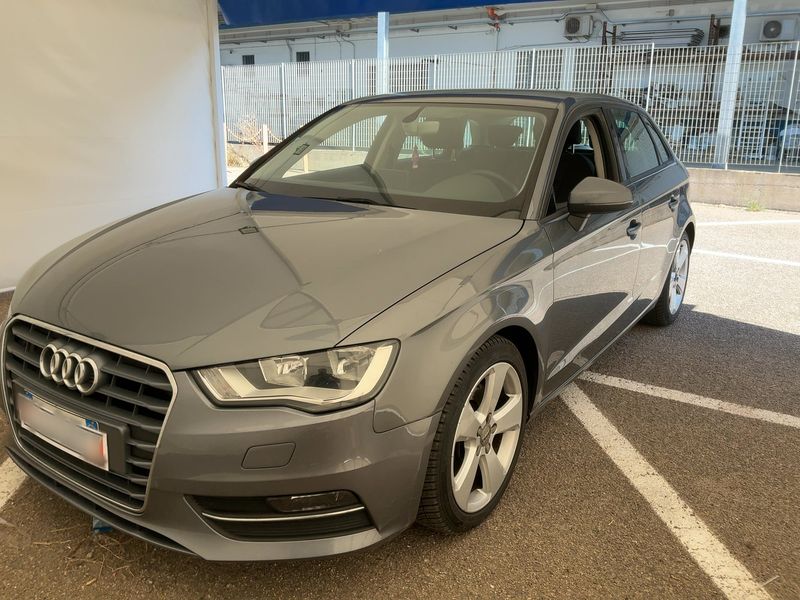 Audi A3 Sportback 2.0 TDI Ambition 2015 – снимка 1