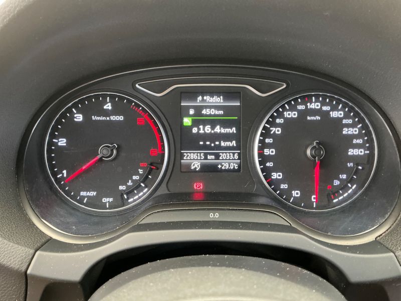 Audi A3 Sportback 2.0 TDI Ambition 2015 – снимка 18