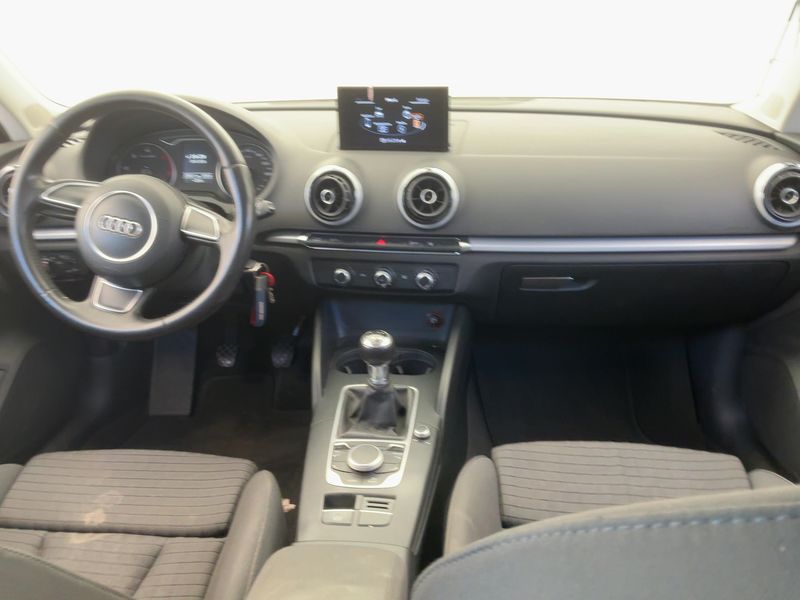 Audi A3 Sportback 2.0 TDI Ambition 2015 – снимка 17