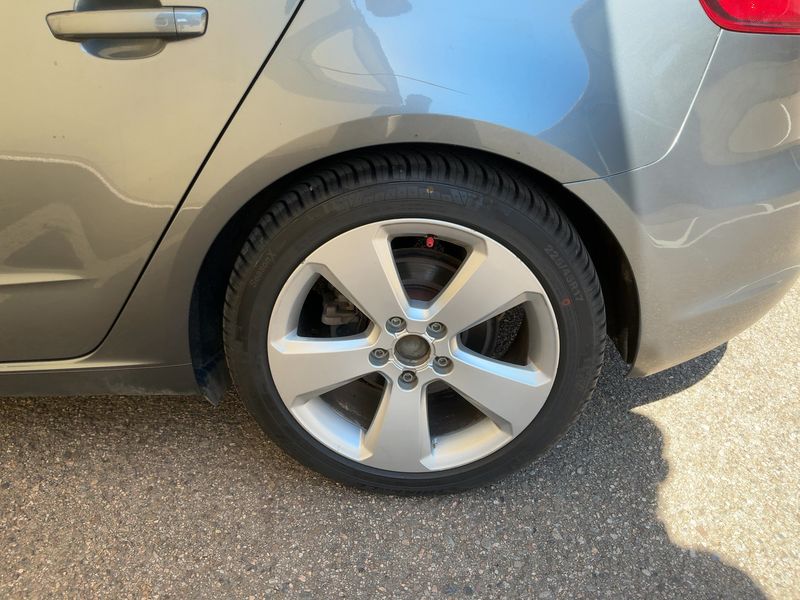 Audi A3 Sportback 2.0 TDI Ambition 2015 – снимка 5
