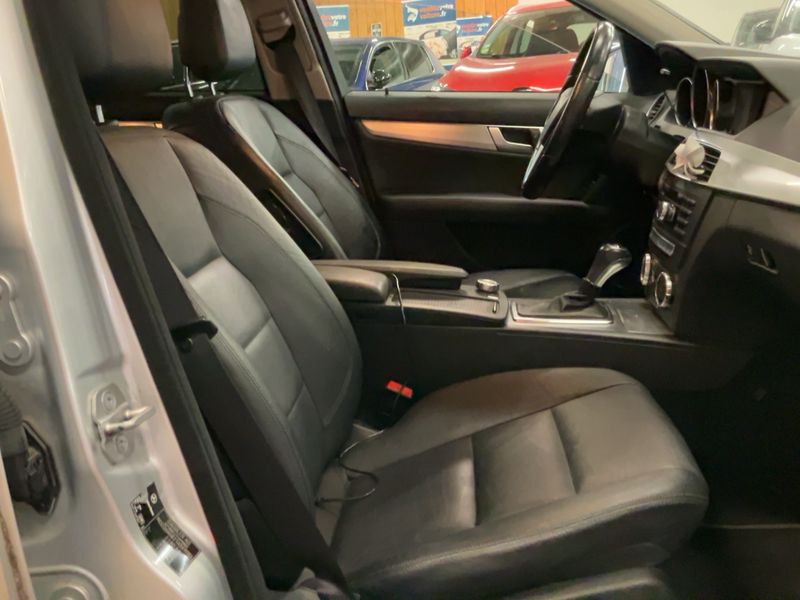 Mercedes-Benz C-Klasse C 250 CDI 4Matic BlueEfficiency Avantgarde 2011 – снимка 16