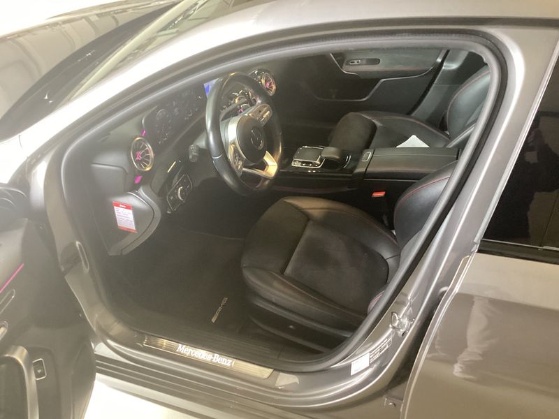 Mercedes-Benz A-Klasse Limousine A 220 4Matic AMG Line 2020 – снимка 16
